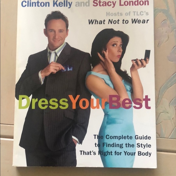 Set of 3 books on fashion& how to dress your body and find your personal style - Picture 2 of 8